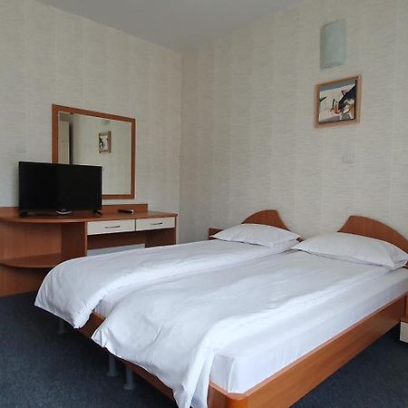 Motel Monza Благоэвгард Экстерьер фото